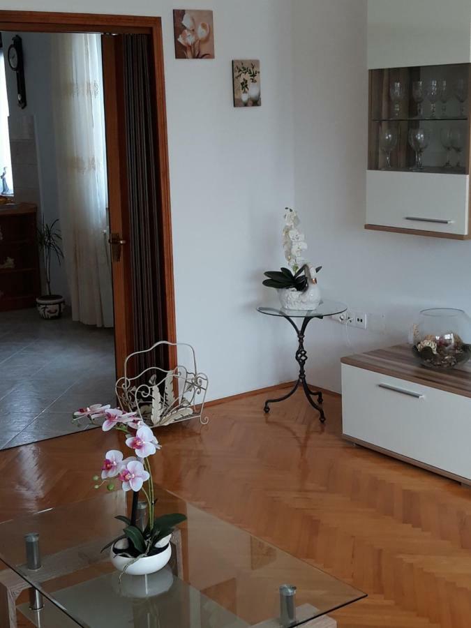 Quality Vila "Comfort" Трогір Екстер'єр фото